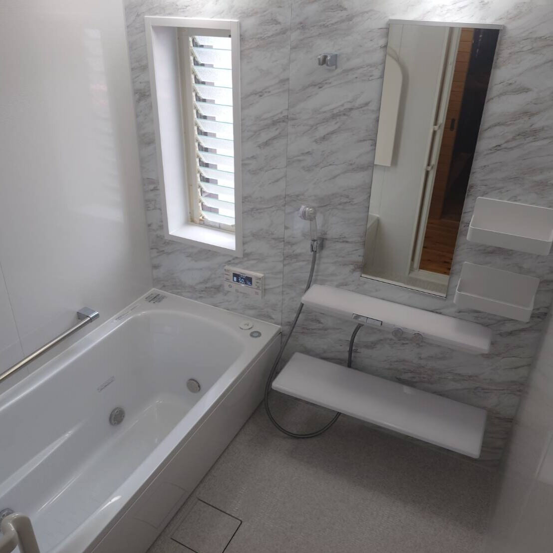 🚿✨ 本日、ついにTOTOシステムバス・シンラをお客様へお引