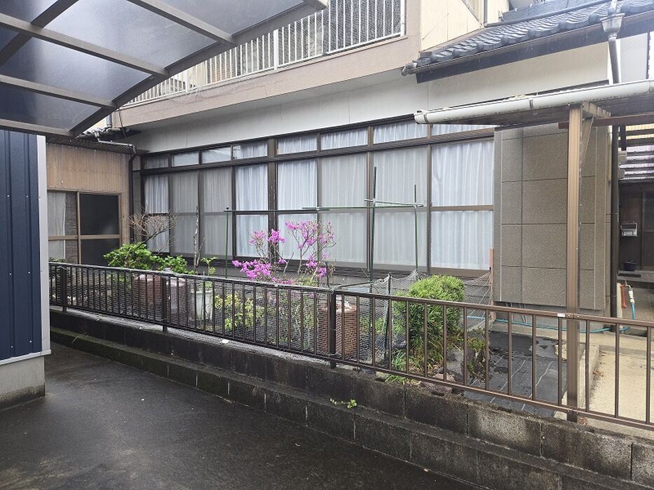 O様邸後付シャッター工事